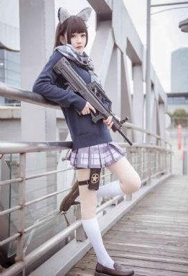 短篇公车高h肉辣小强