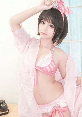 《隔壁女邻居》完整版
